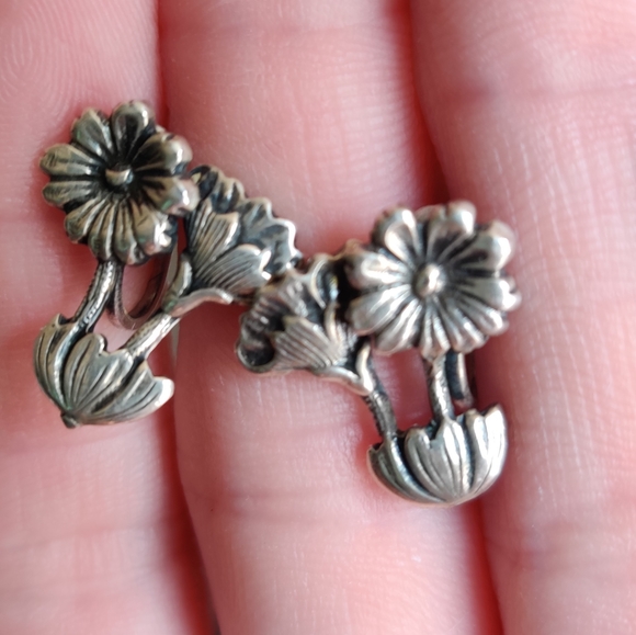 Antique Jewelry - Antique sterling flower earrings